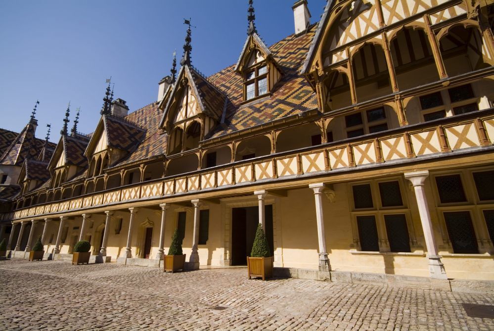Sure Hotel by Best Western Centre Beaune - Surroundings